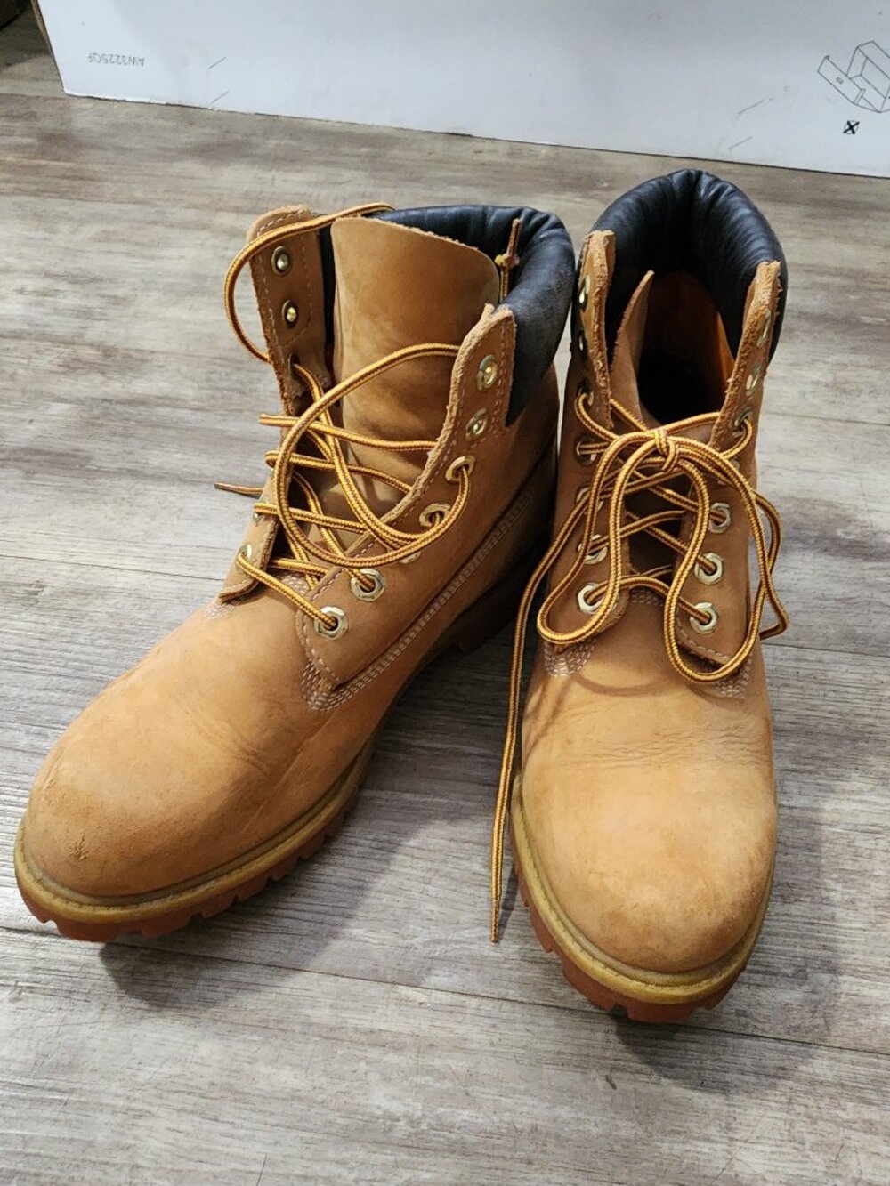 Timberland 6-Inch Premium Wheat Boots
